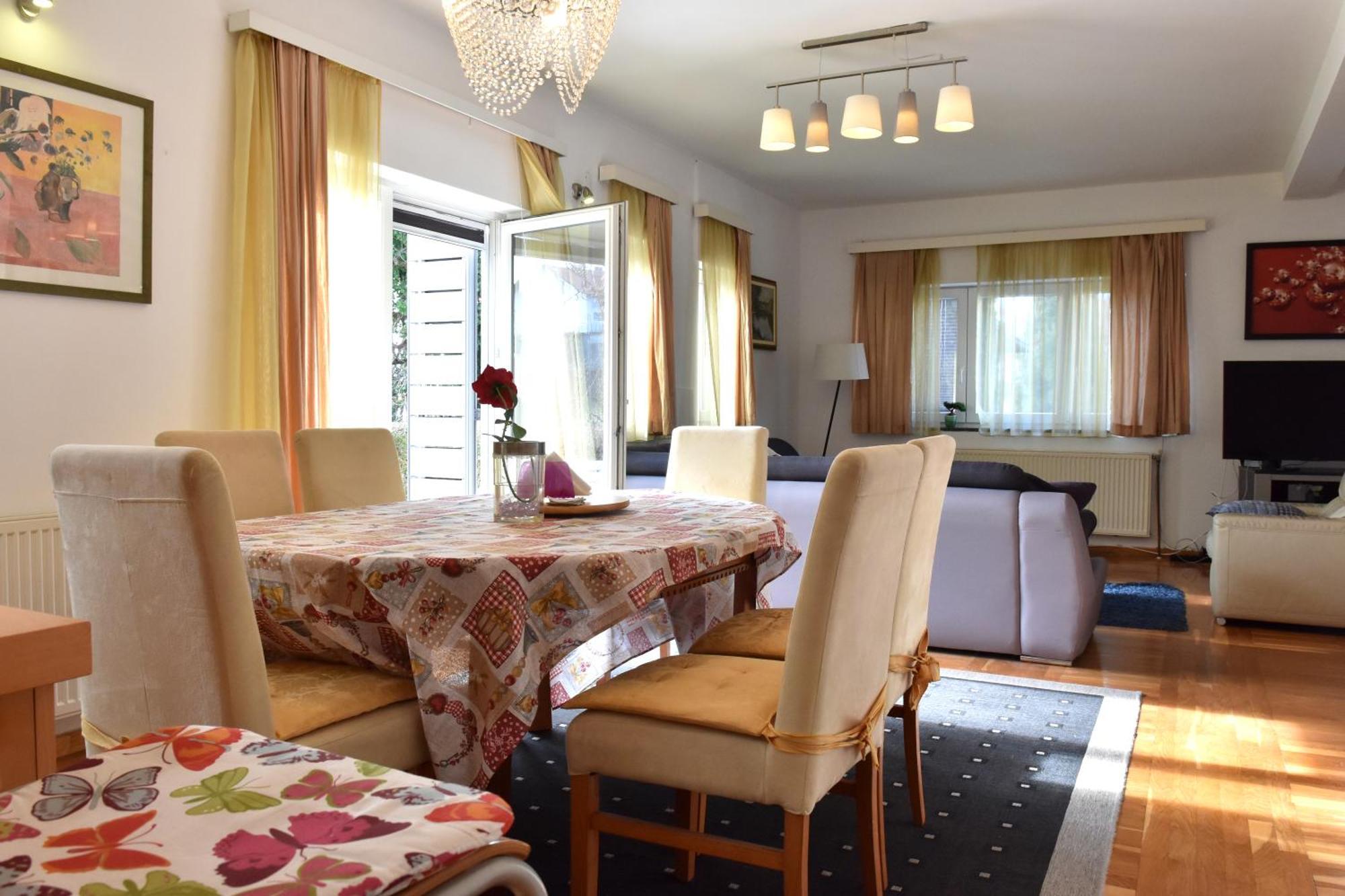 Apartment Deluxe Trsje